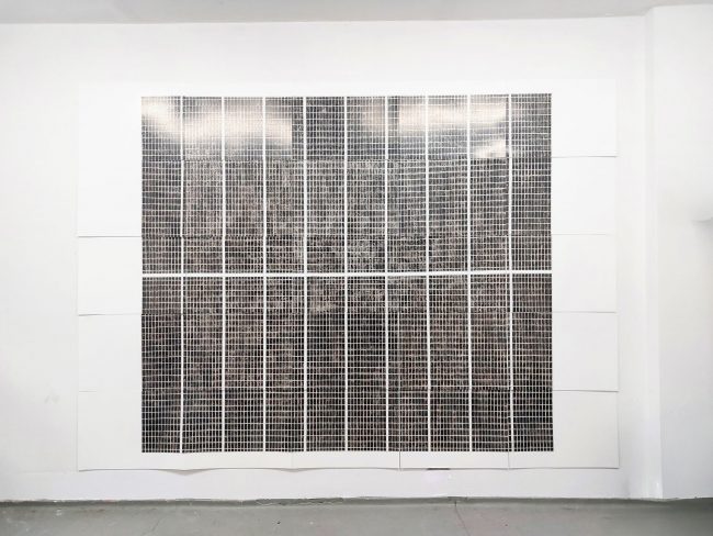 Großes Gitter (Taksim), 2025, Tusche auf Papier, 250 x 350 cm