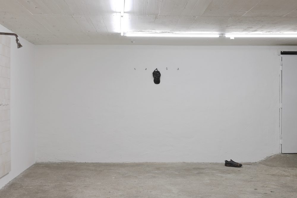 Janis Löhrer, wet room, installation view 7, BLOOM, 2025
